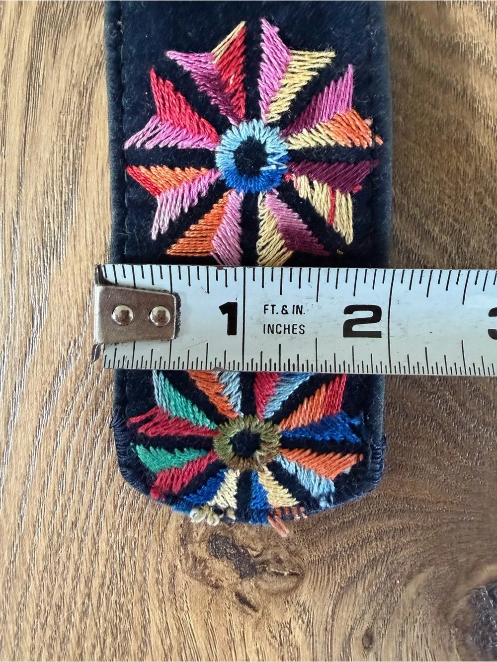 Vintage 1960s/70s Bechelli velvet and embroidered belt- wolf heads buckle #boho